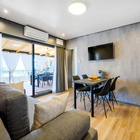 Aurora - Luxury Mobile House With Sundeck