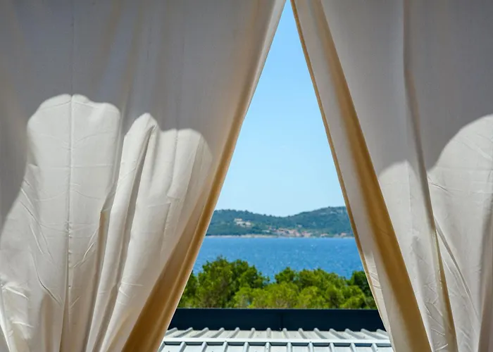 Aurora - Luxury Mobile House With Sundeck *