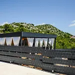Aurora - Luxury Mobile House With Sundeck Drage