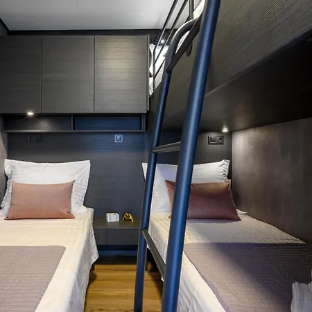 Aurora - Luxury Mobile House With Sundeck Drage