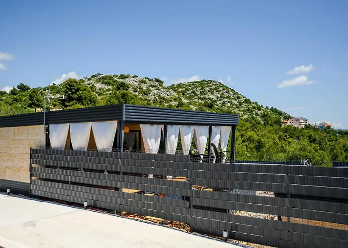 Aurora - Luxury Mobile House With Sundeck Drage