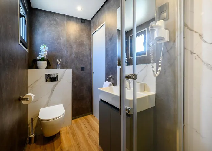 Vila Aurora - Luxury Mobile House With Sundeck